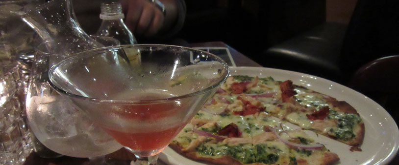 Cherokee Grill Cocktail en eten