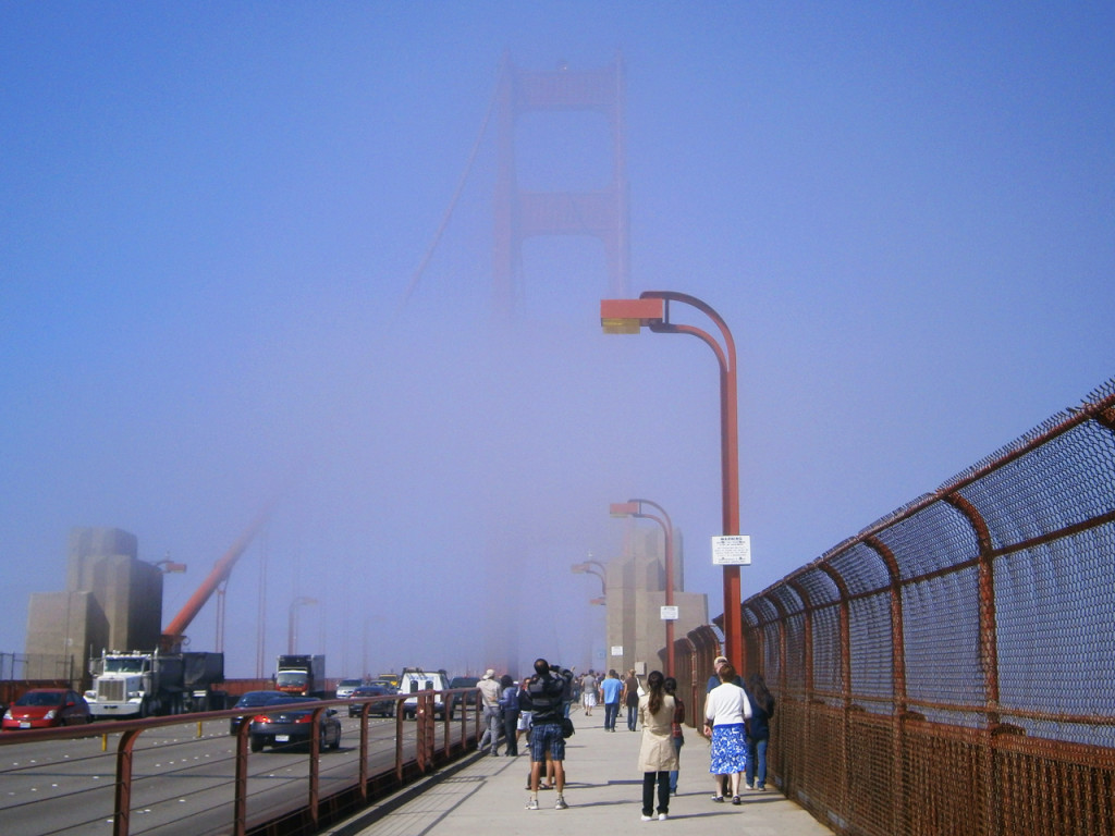 Golden-Gate-Bridge-in-San-Francisco-mistig