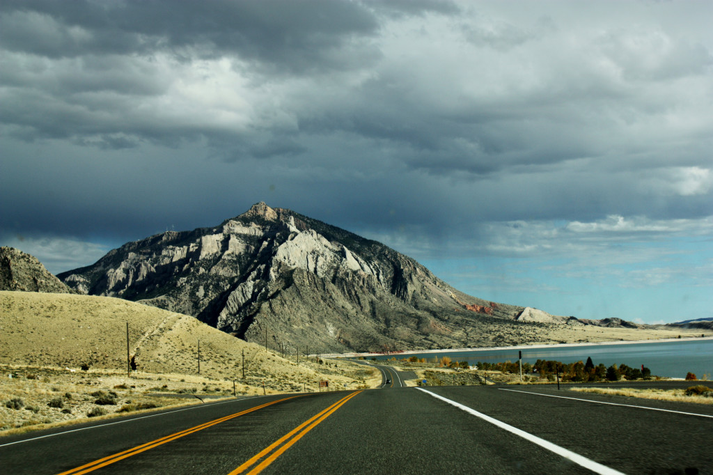 scenic route Buffalo Bill Cody Yellowstone