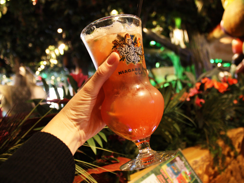 Rainforest-Cafe-cocktails