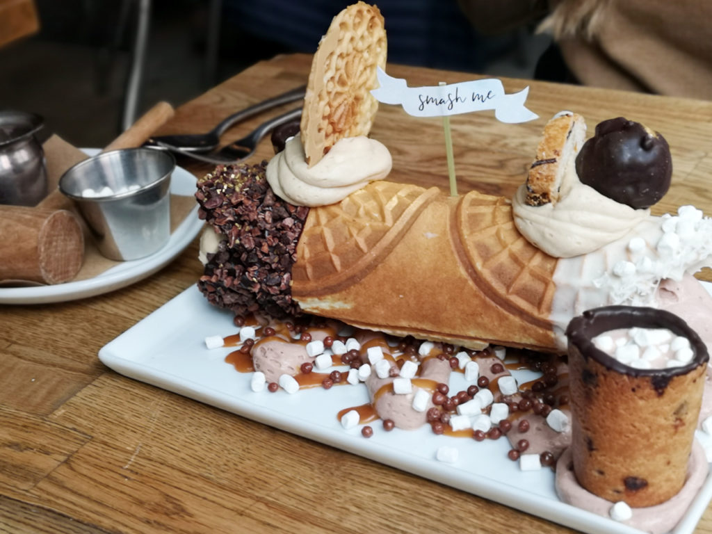 Gelso-and-Grand-cannoli-in-New-York