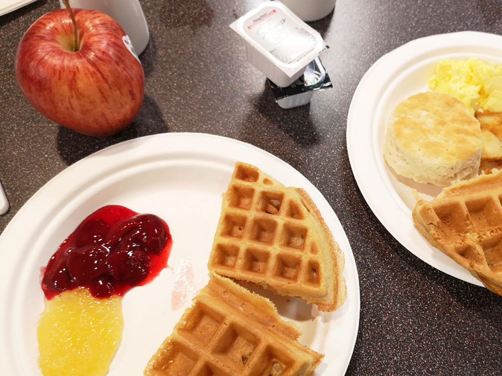 American-breakfast