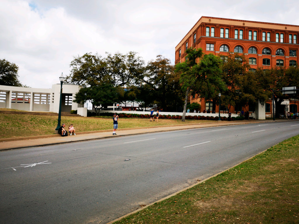 Dealey-Plaza-Dallas