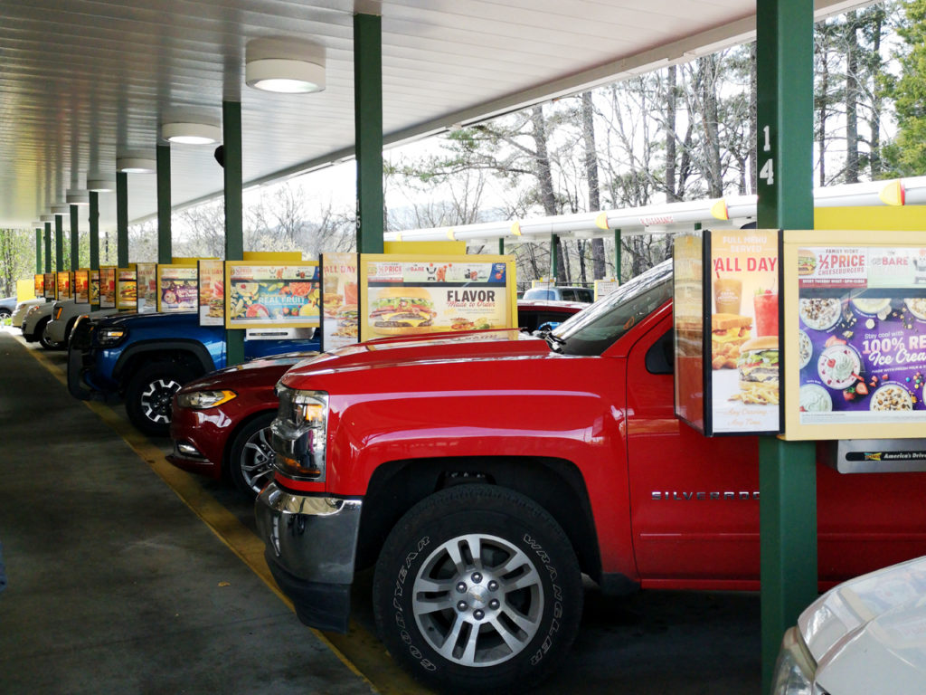 Sonic-Drive-Inn-restaurant