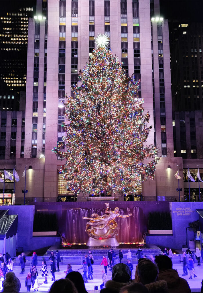Christmas Tree New York buj Night Rockefeller Center