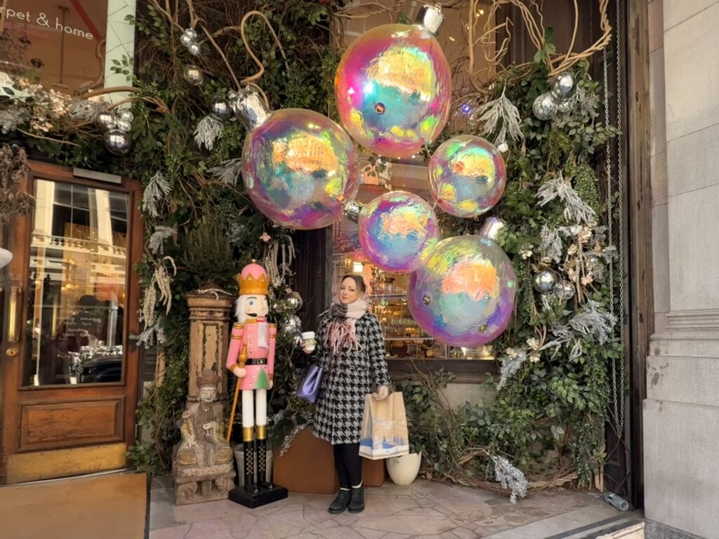 kerstversiering in New York kerstballen